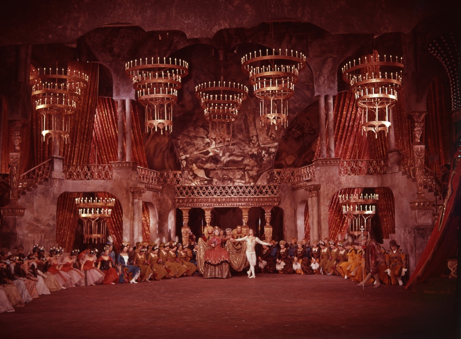 Нуреев: Лебединое озеро