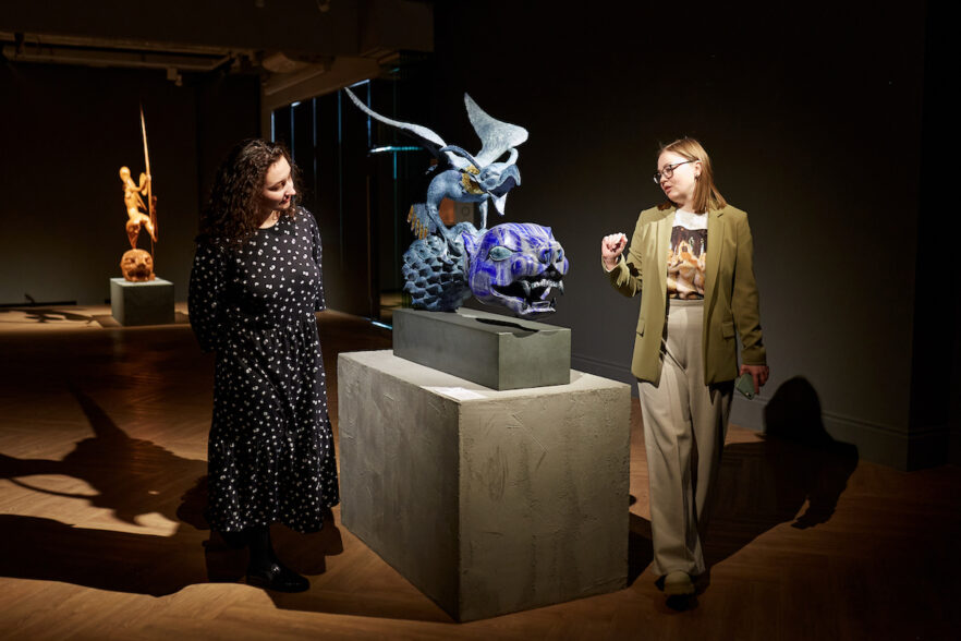 Три новые скульптуры Даши Намдакова в галерее Бронштейна