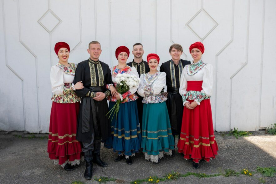 Фолк-группа «Зарев Цвет»  выступила на фестивале-конкурсе «Поёт село родное»