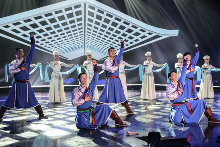 Ансамбль песни и танца «Степные напевы» выступил в Санкт-Петербурге