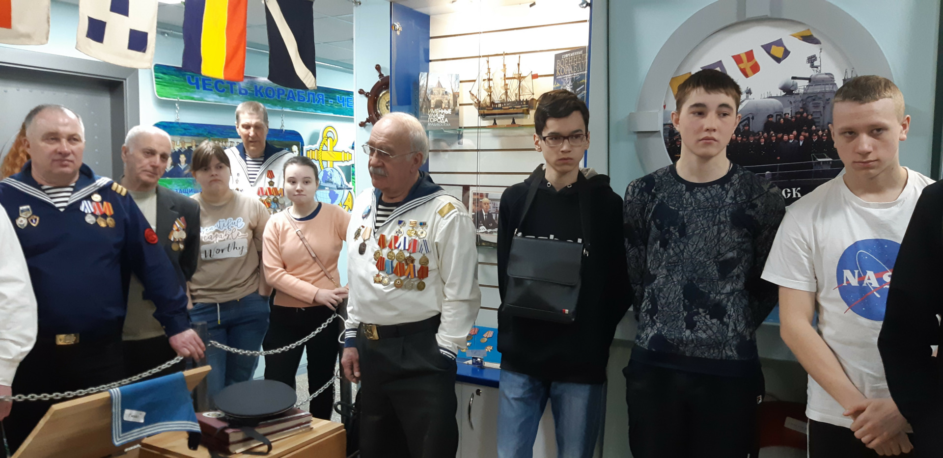 Биография корабля «Усть-Илимск» в истории города Усть-Илимск • Культура 38