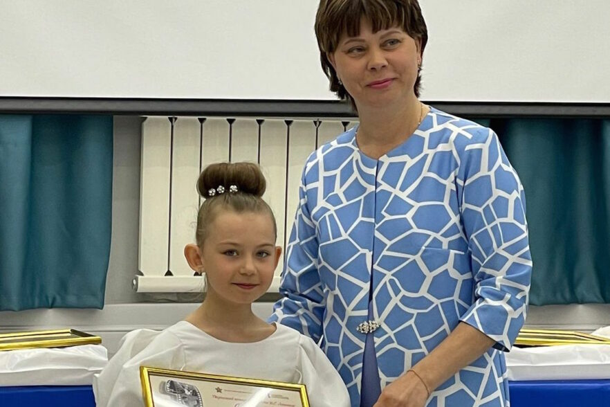 Усольчанка Виктория Карпова выиграла конкурс чтецов памяти Василия Ланового