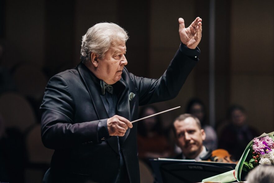 Главный дирижер Губернаторского симфонического оркестра празднует 80-летний юбилей