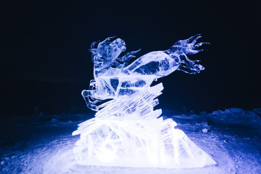 На Ольхоне открылся фестиваль ледовой скульптуры