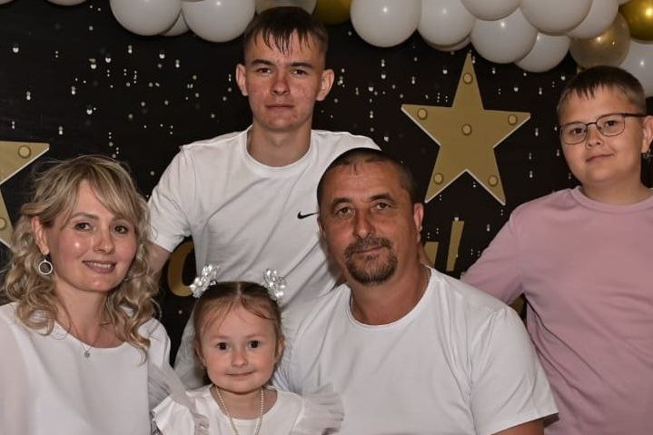 Творческая семья из Качугского района удостоена «Родительской славы»
