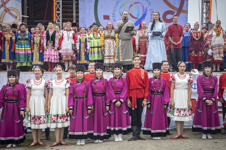 Представители семи регионов собрались на фестиваль «Мы разные. Мы вместе!» в «Тальцах»