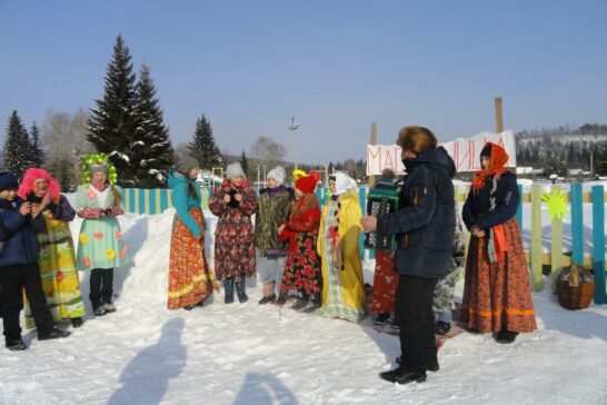 Театрализованное представление «Масленица хороша–хороша ее душа»