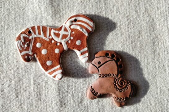 Мастер-класс «Елочная игрушка «Коник»