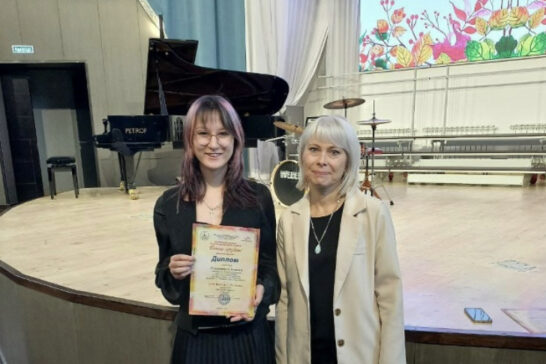 «Осенние перезвоны» собрали юных художников