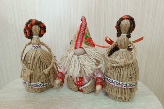 Мастер-классы по созданию народных кукол запустят в Тулунском районе в 2026 году