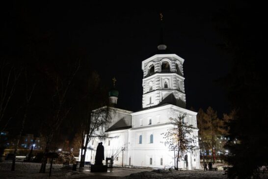 Архитектурная подсветка появилась у Спасского храма Иркутска