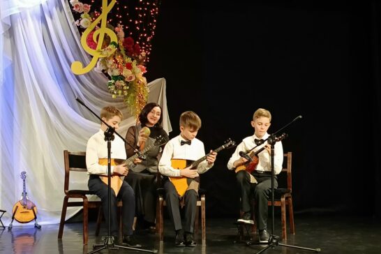 Усть-Илимские школа искусств и театр открывают детскую филармонию