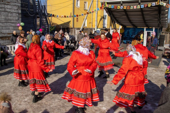 Широкая Масленица: яркие проводы зимы и народные гулянья в Иркутске