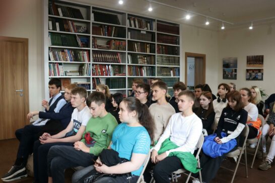 МАРК СЕРГЕЕВ «В СОБОЛИНОМ КРАЮ»