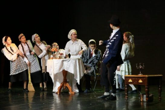 Школьные театры представят зрителю свои постановки