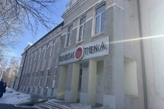 С опережением графика капитально ремонтируют Центральную библиотеку в Черемхове