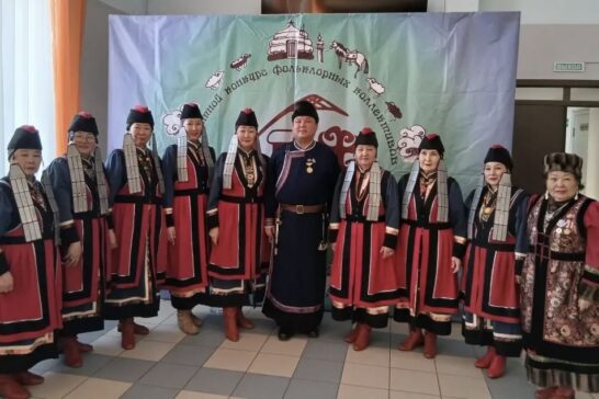 Областной фестиваль «Навстречу Алтаргане» проходит в Усть-Ордынском