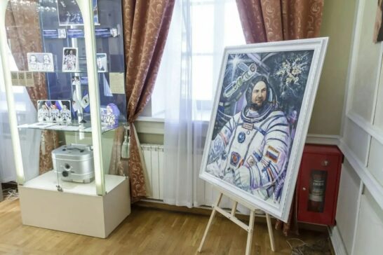 Госархив Иркутской области представил уникальные экспонаты, связанные с историей освоения космоса