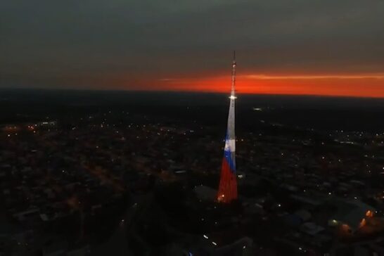 На медиафасадах телебашен Иркутска и Братска будет транслироваться поздравление с Днём радио
